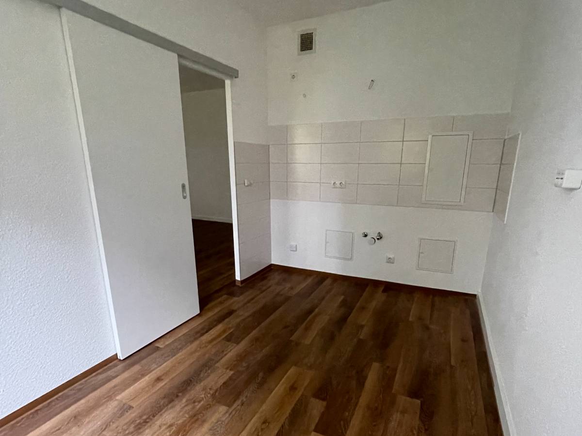Foto der Wohnung: Erdgeschosswohnung mit Balkon und Stellplatz in der Thomas-Müntzer-Straße (Bild 3 von 8)
