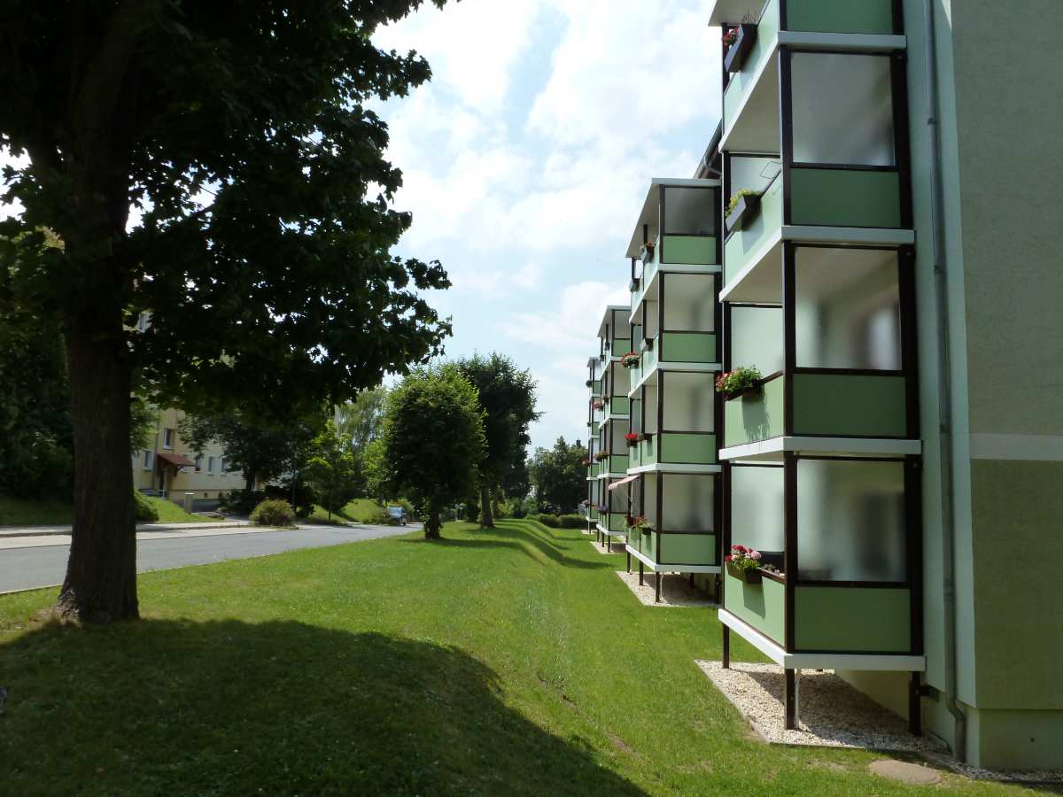 Foto der Wohnung: 3-Zimmer-Wohnung mit Balkon in der Straße des Friedens (Bild 1 von 3)